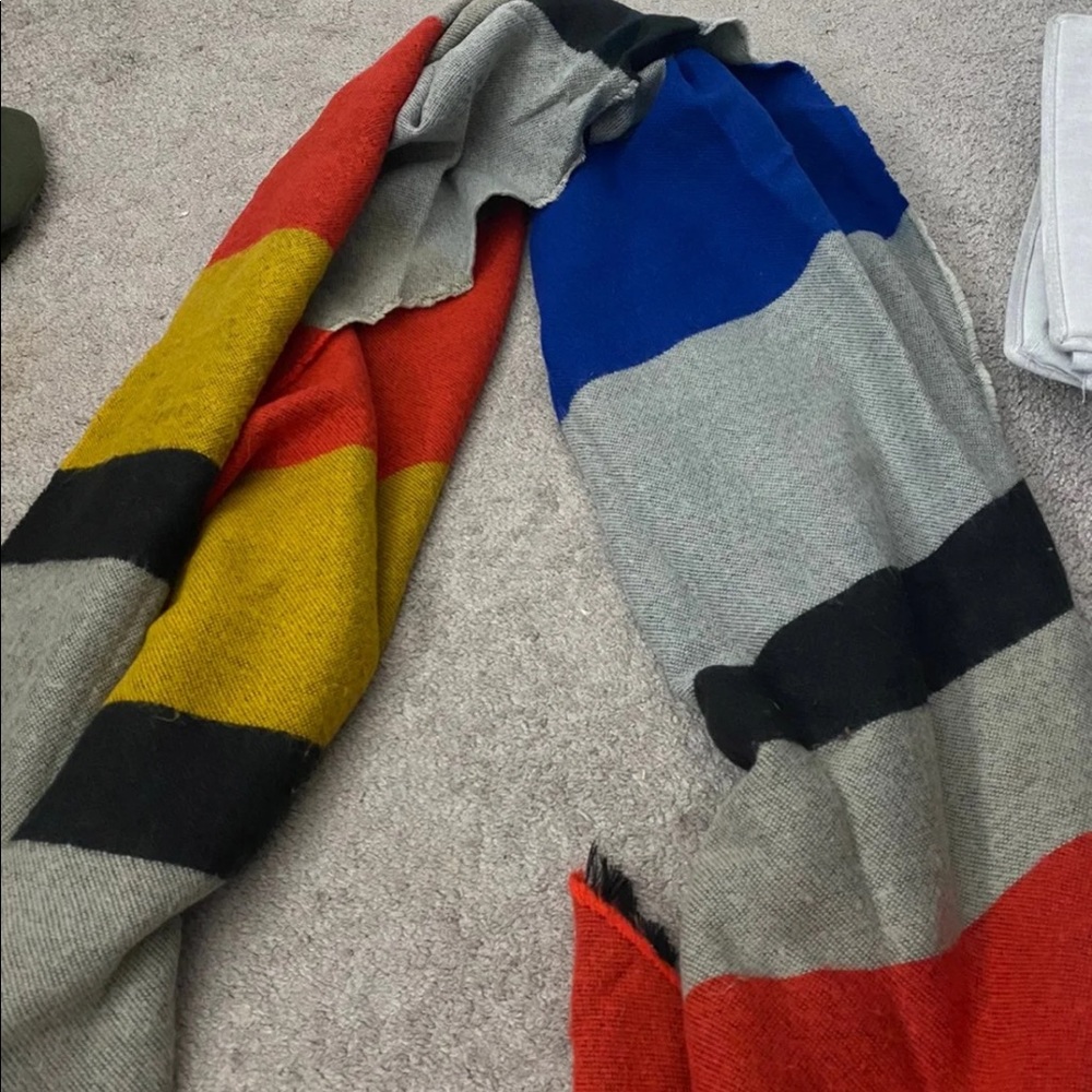 Forever 21 blanket scarf